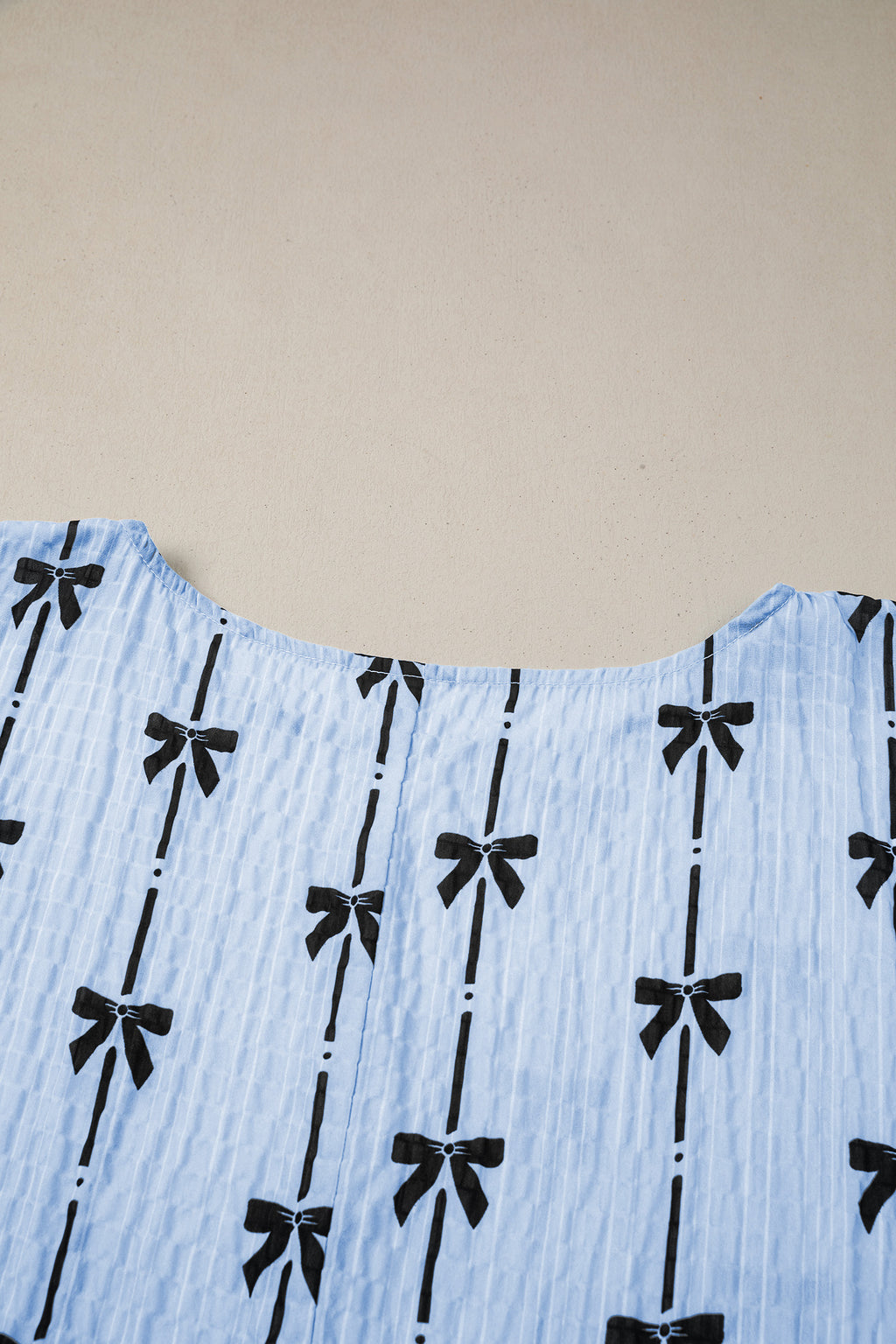 Black Bow Print Puff Short Sleeve Top