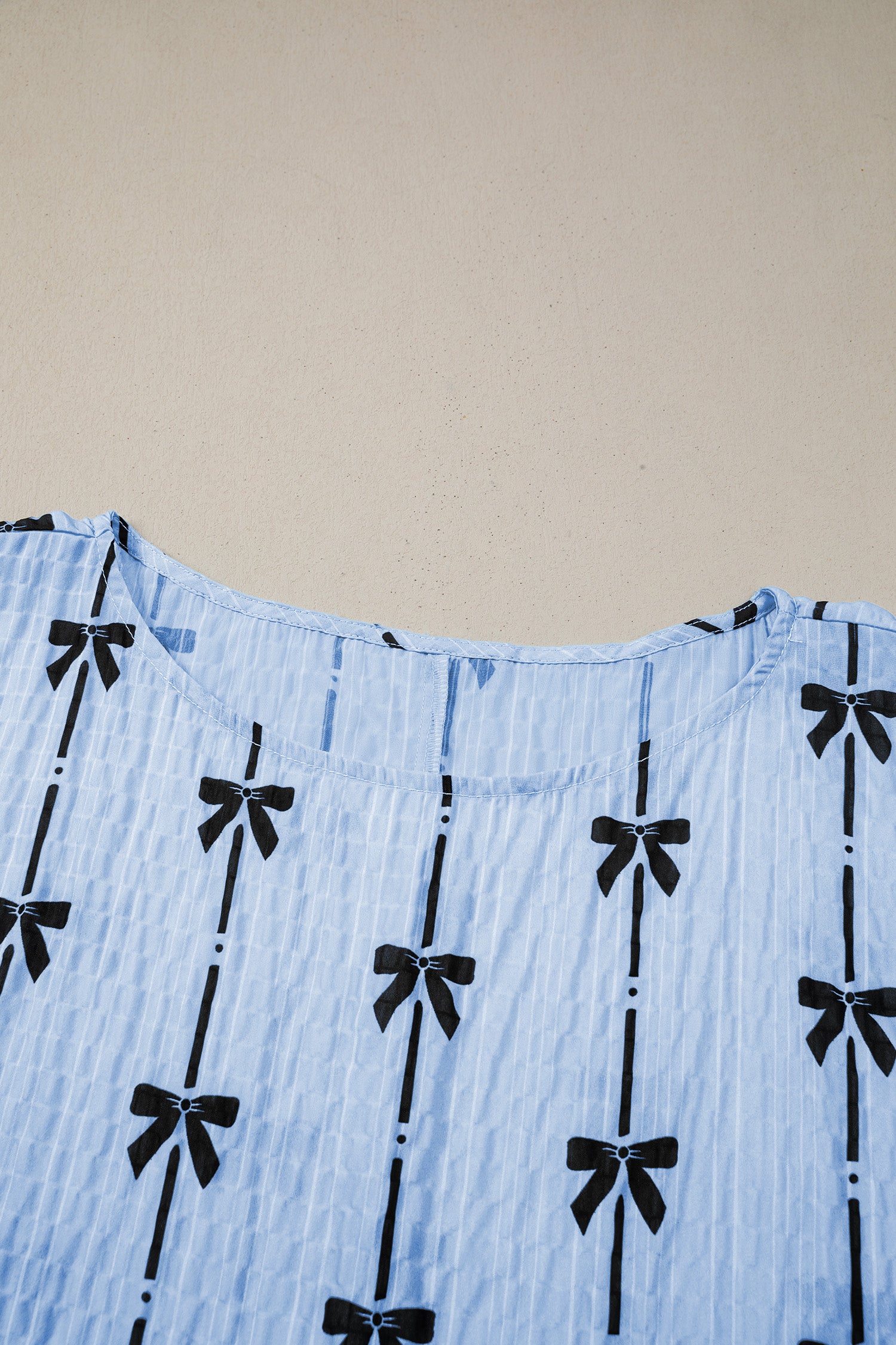 Black Bow Print Puff Short Sleeve Top